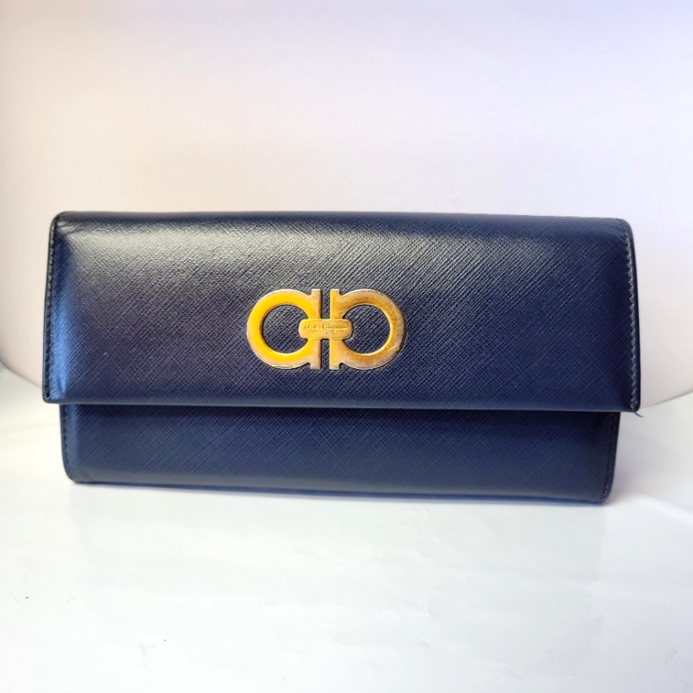 Salvatore Ferragamo Gancini Leather Flap Wallet
